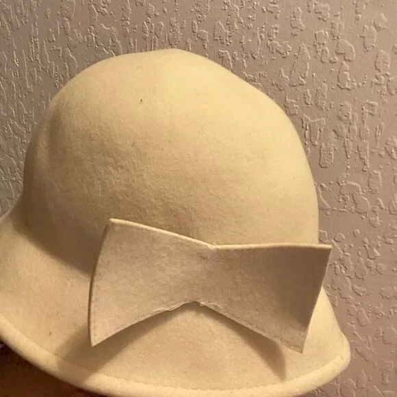100% Wool White Hat - Picture 2 of 4